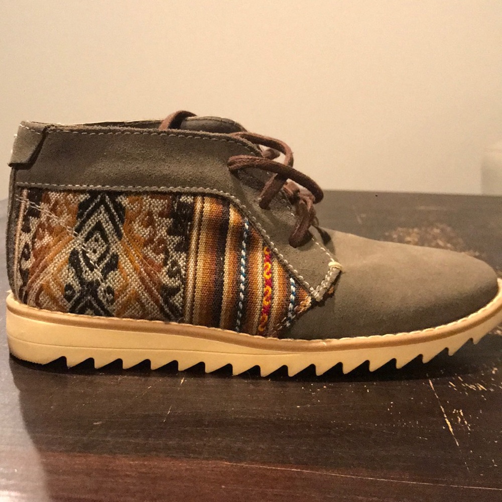 Inkaas High Top Sneakers